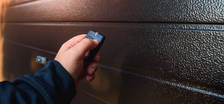 automatic door opener with remote control in Rialto